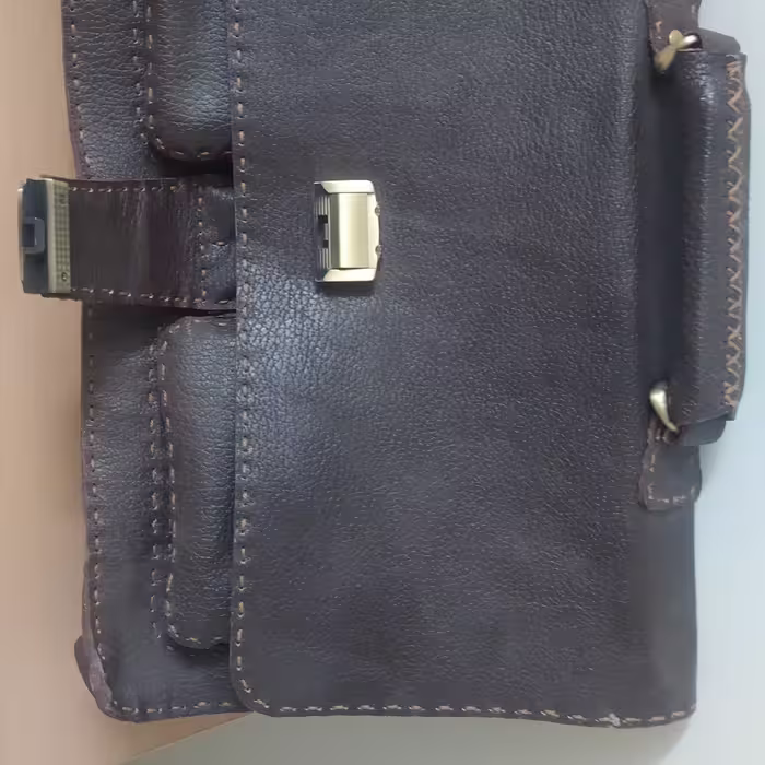 کیف تمام چرم دست دوز