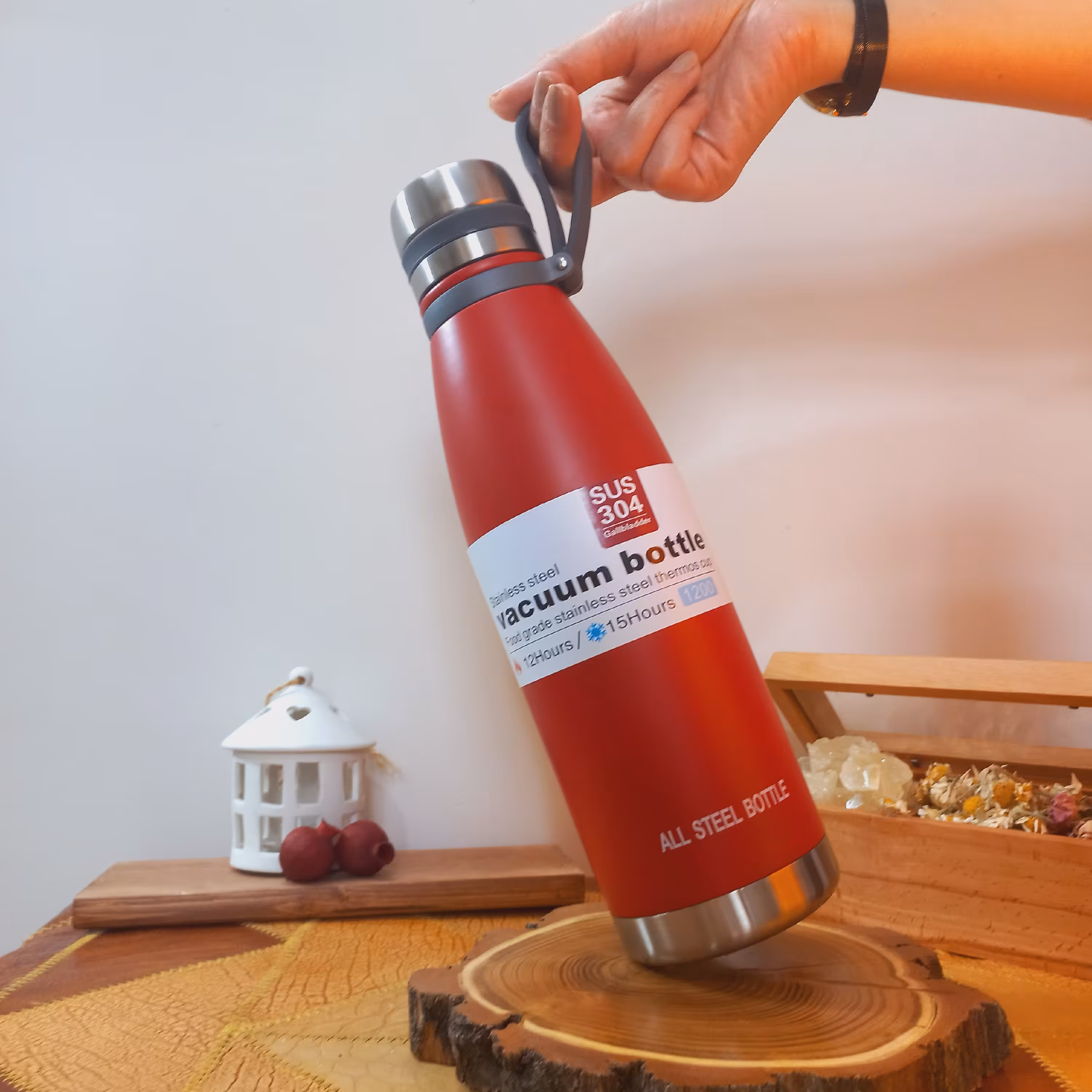 فلاسک مسافرتی - با درب پیچی و صافی متحرک - جنس از استیل دوجداره 304- نگهداری مایعات گرم و سر به مدت طولانی -حجم 1200 میل