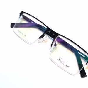 عینک طبی نیمه قاب فلزی با قابلیت ساخت انواع عدسی طبی نمره دار
