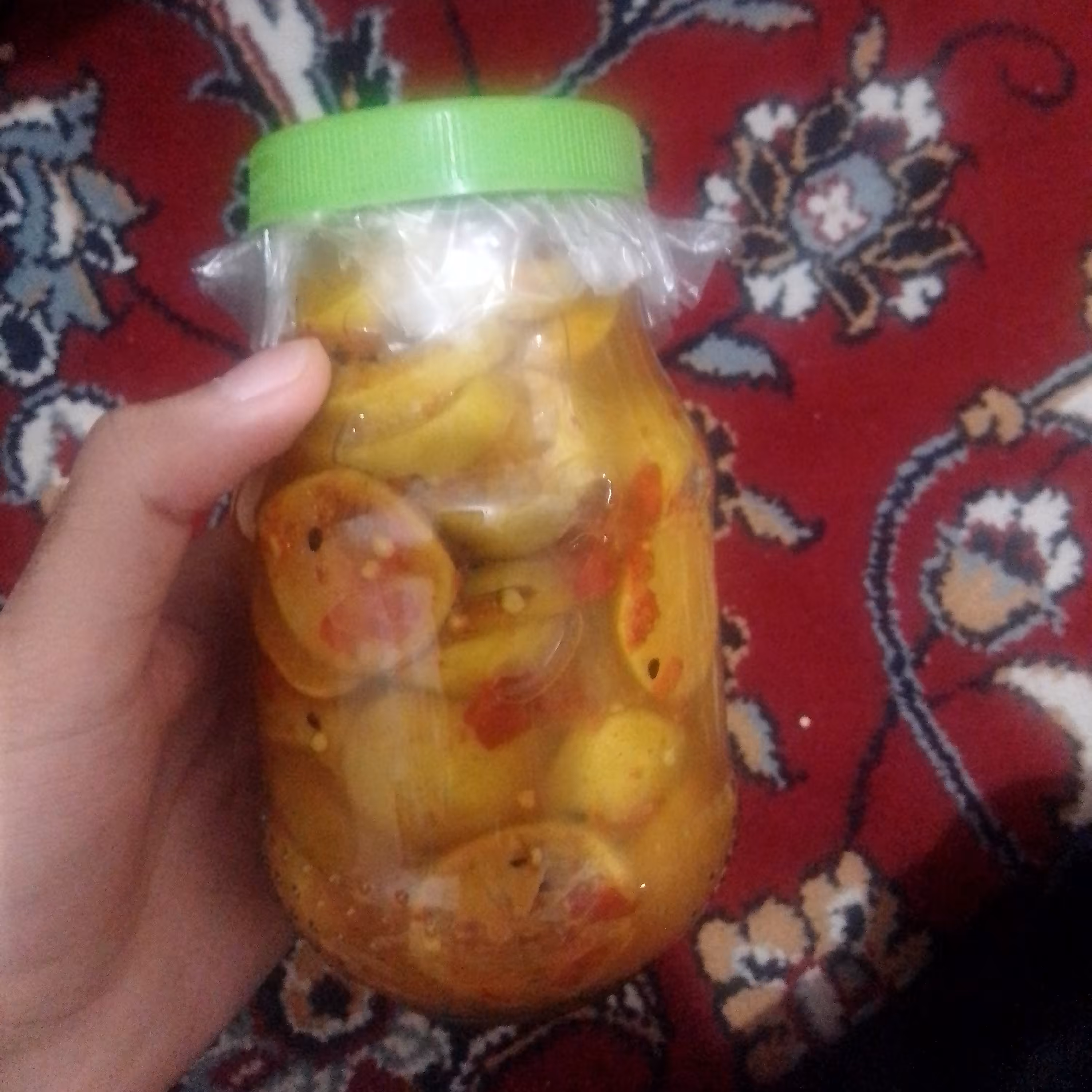 ترشی میکس لیمو انبه