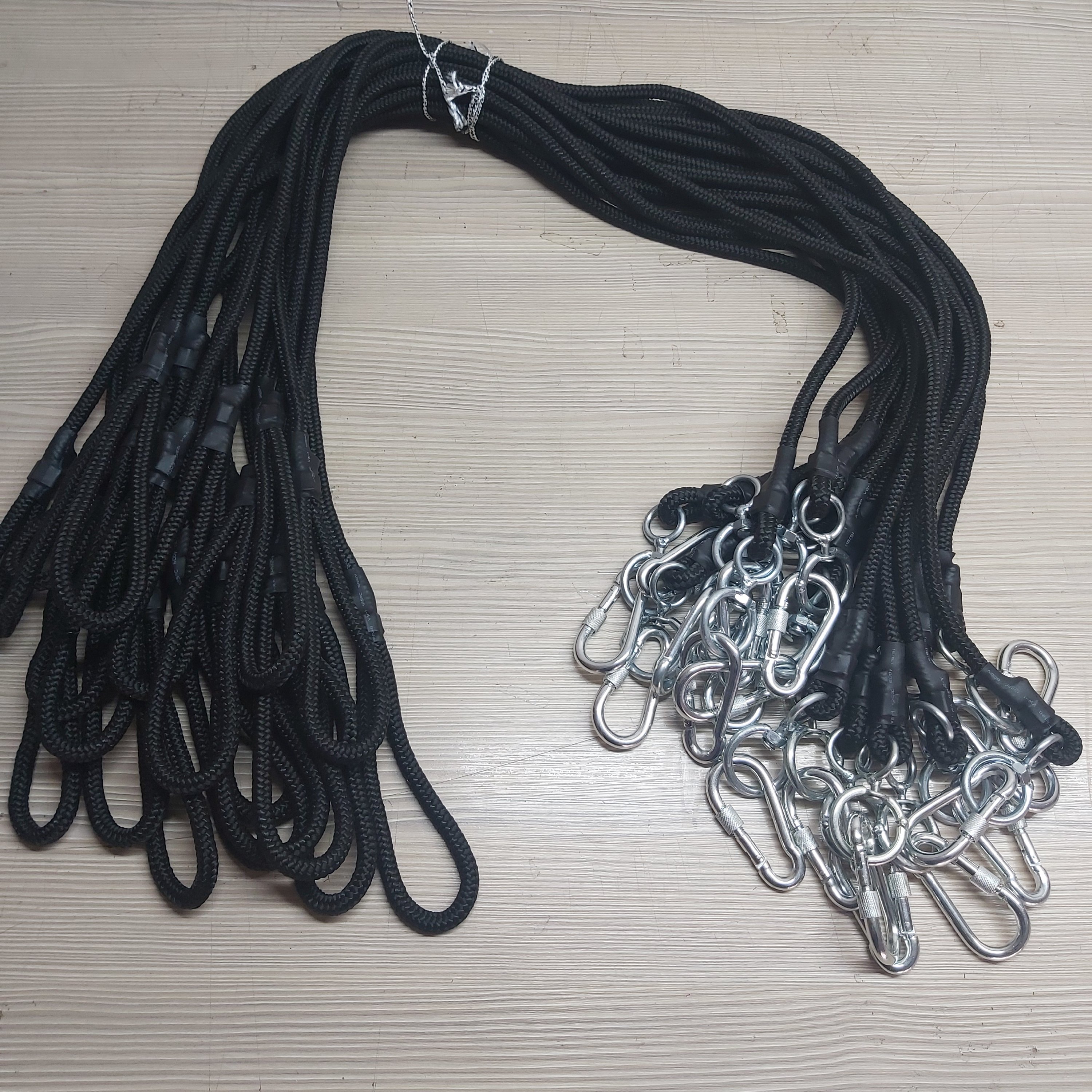بند قلاده برای کنترل و مهارت سگ ابعاد 150 سانتی متر