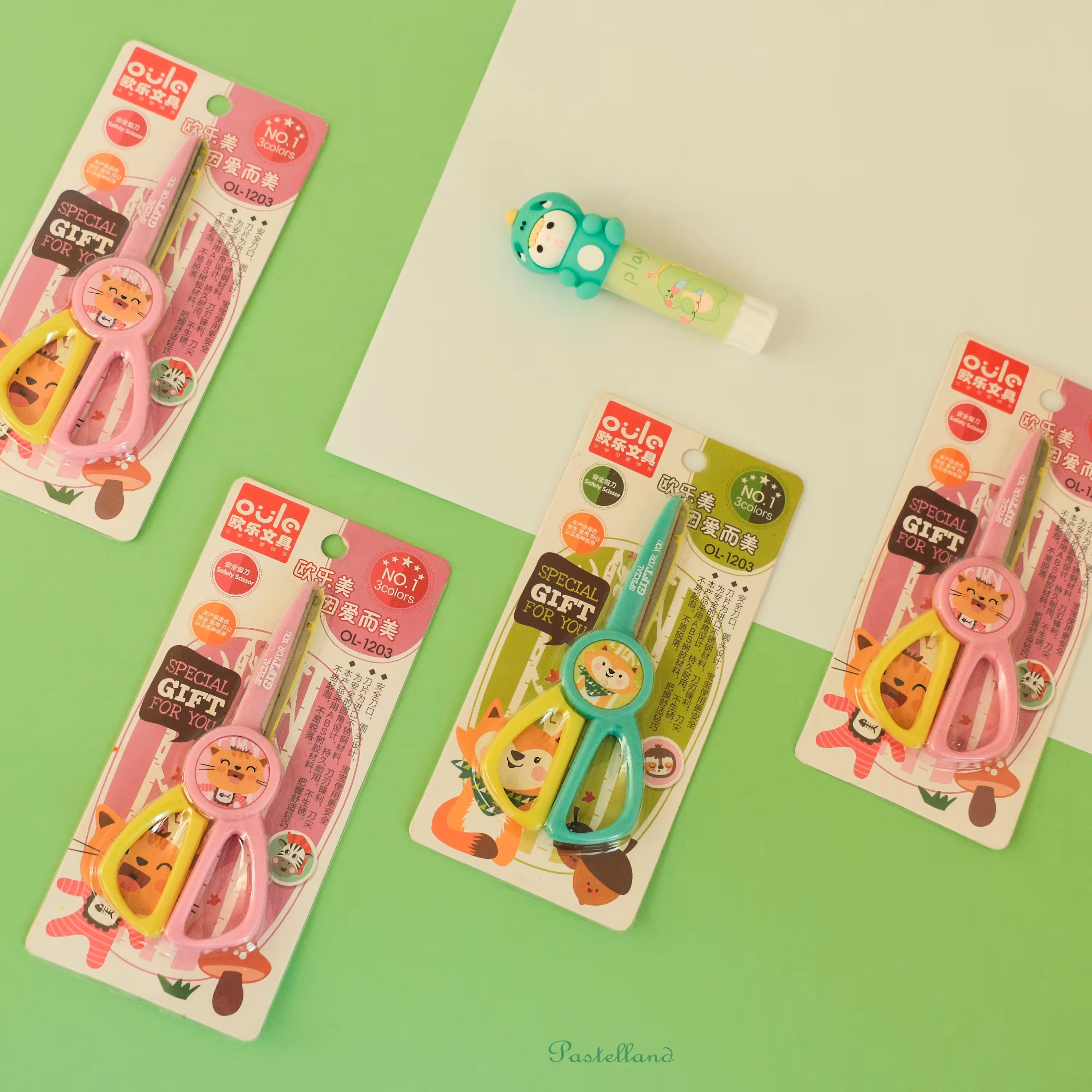 قیچی فانتزی بچه گانه  اتمام موجودی