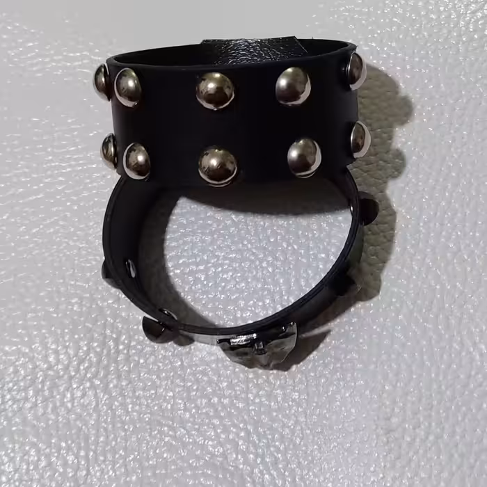 دستبند اسپرت فوق العاده شیک