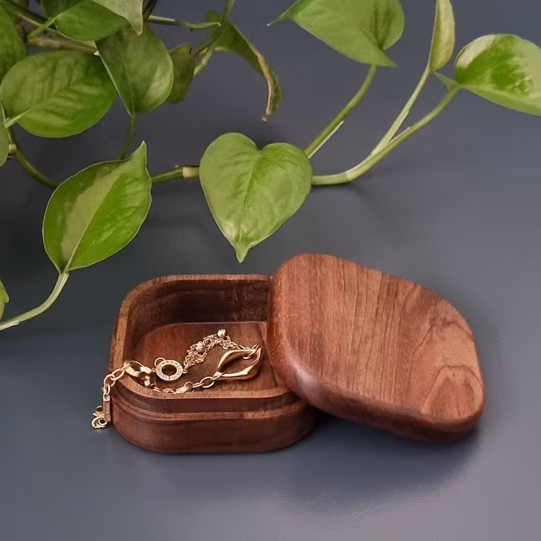 جعبه جواهر مربع