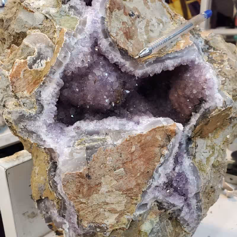 سنگ آمتیس کم یاب  غول پیکر