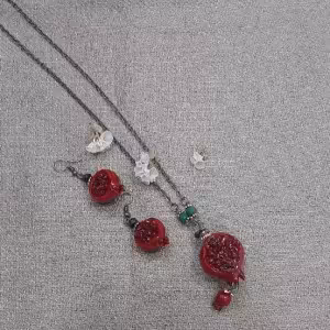 گردنبند و گوشواره