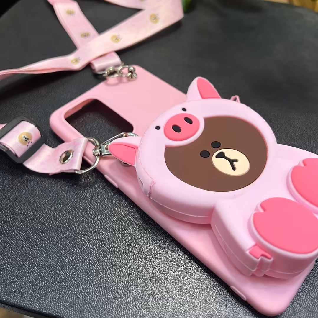 گارد عروسکی سیلیکونی بگ دار کیوت خرسی قهوه ای صورتی note11 S 4g  