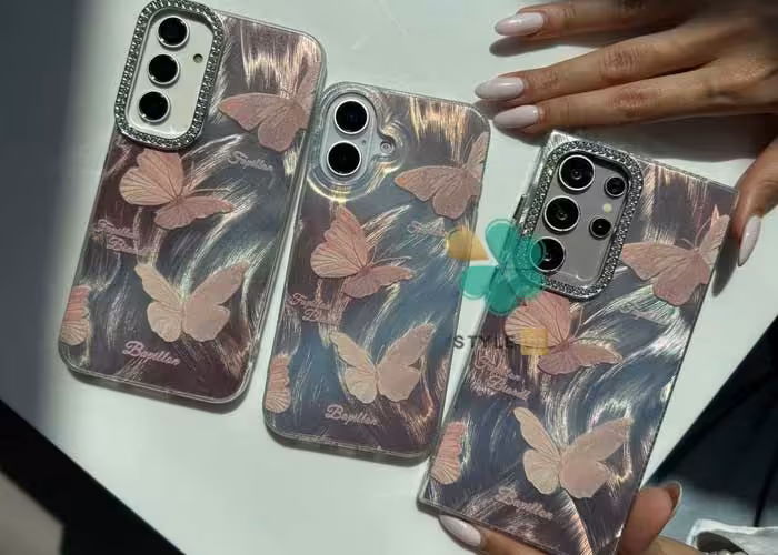 قاب پروانه ای در مه گوشی سامسونگ