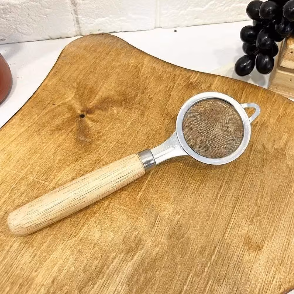 صافی چای دسته چوبی