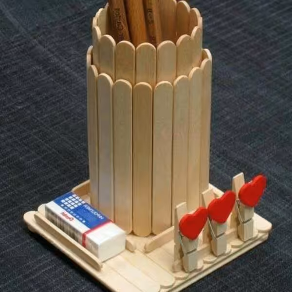 جامدادی چوبی