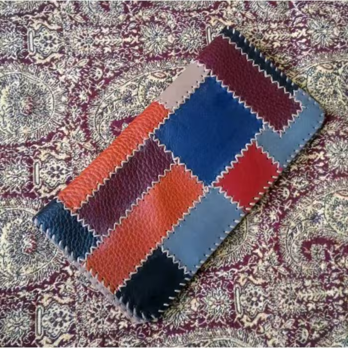 کیف پول چرم طبیعی دست دوز چهل تکه کد 007