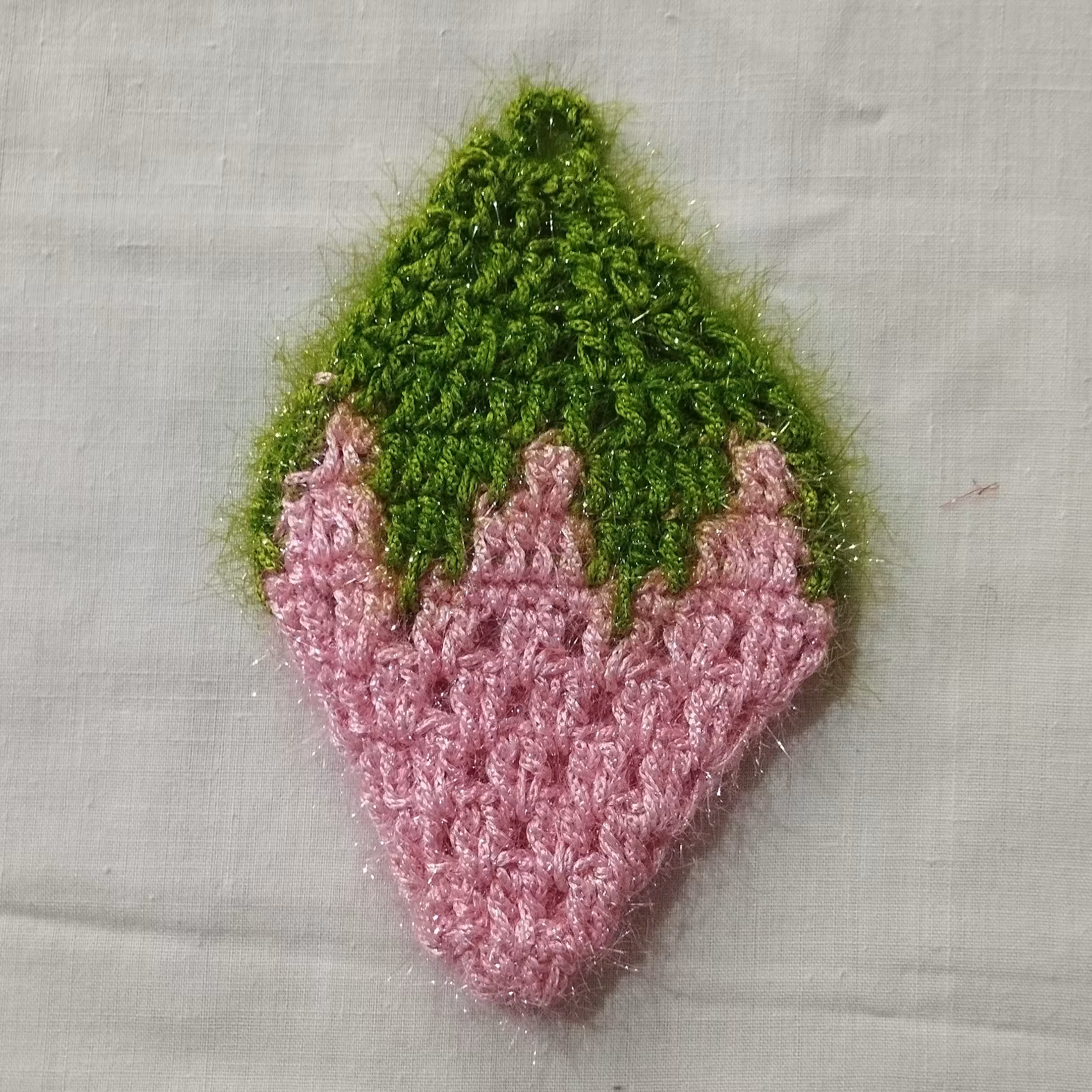 اسکاج بافتنی توت فرنگی ( کد 3802 )