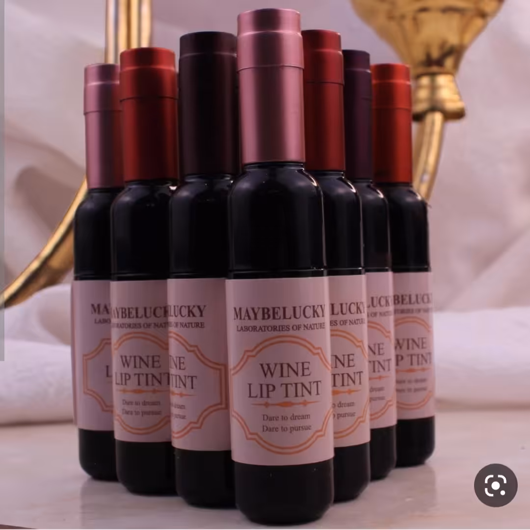 تینت لب شامپاینی