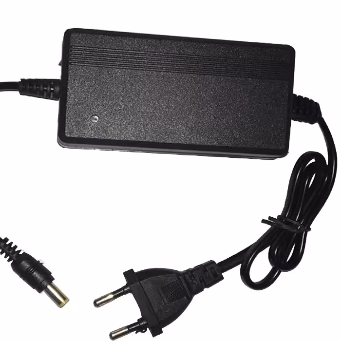 اداپتور 9 ولت 2 امپر جنس درجه یک وارداتی