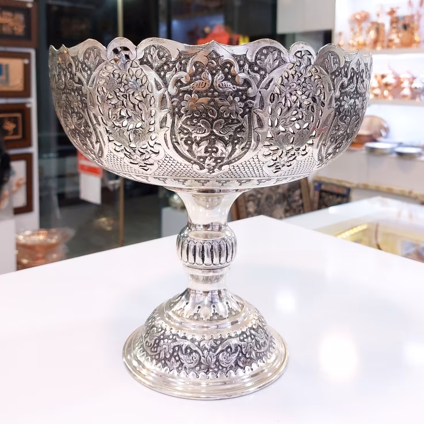 جام پایه دار شبه نقره قلم گل و مرغ اعلا (سیاه قلم) قطر 25