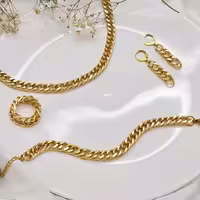 گردنبند کارتیر  دستبند کارتیر گوشواره انگشتر کارتیر اسپرت 