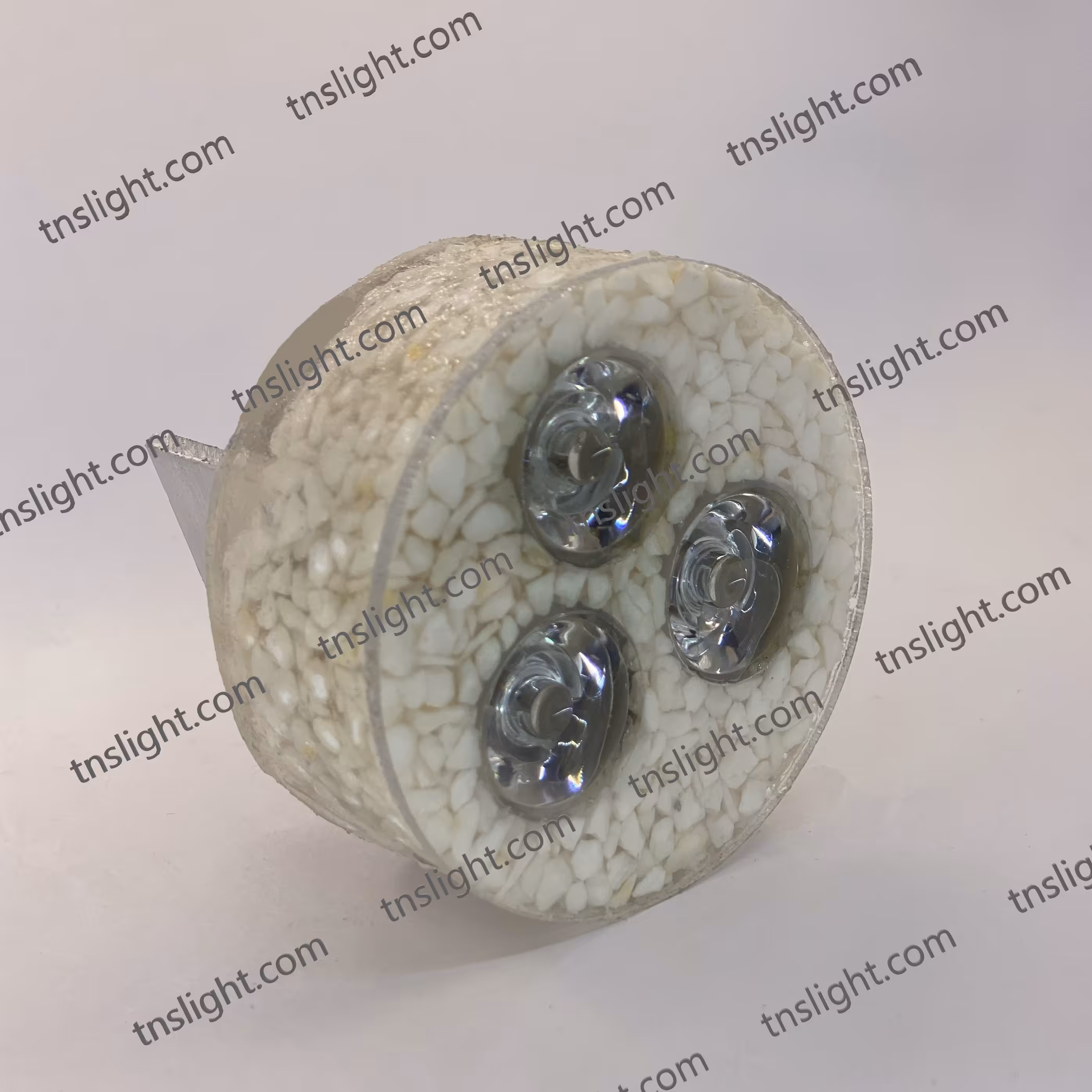 سنک دفنی(استون تینا )3وات.استوانه ای قطر6cm.ولتاژ 12v .درجه حفاظت IP68