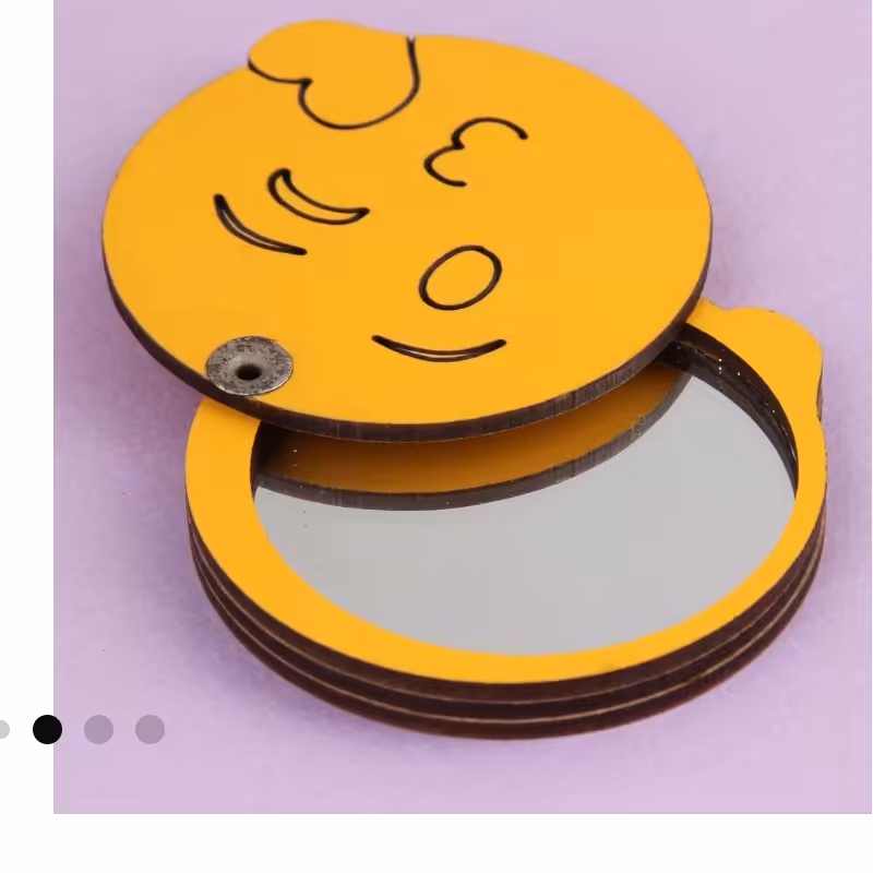 آیینه جیبی طرح سنتی واستیکرگردومربع