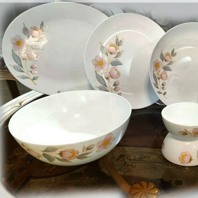 سرویس 26 پا رچه  اپال -بدنه گرد کلاسیک - طرح تونیا 