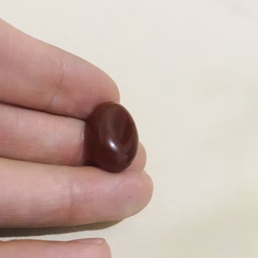 نگین عقیق قرمز مرغوب