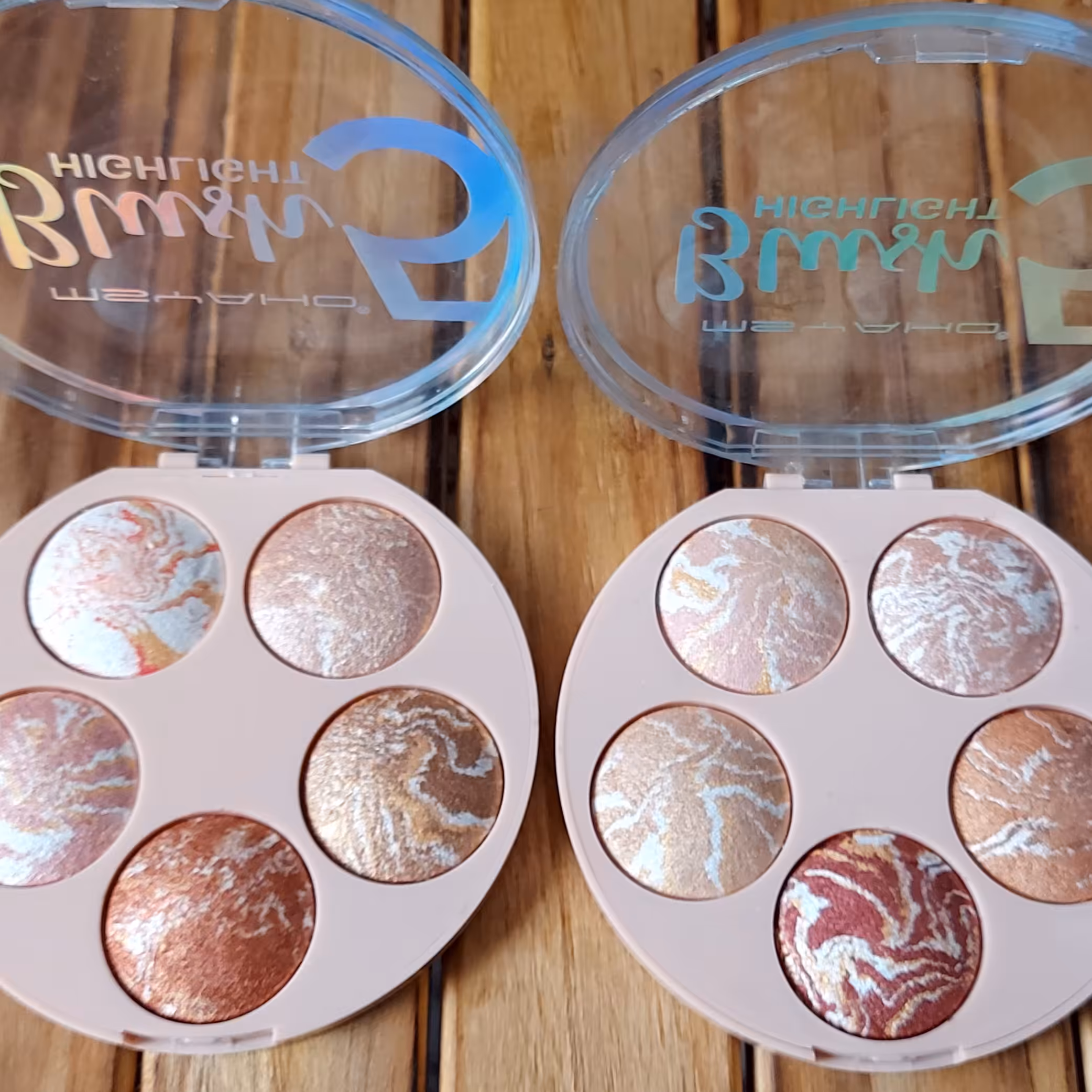 رژگونه بلاش