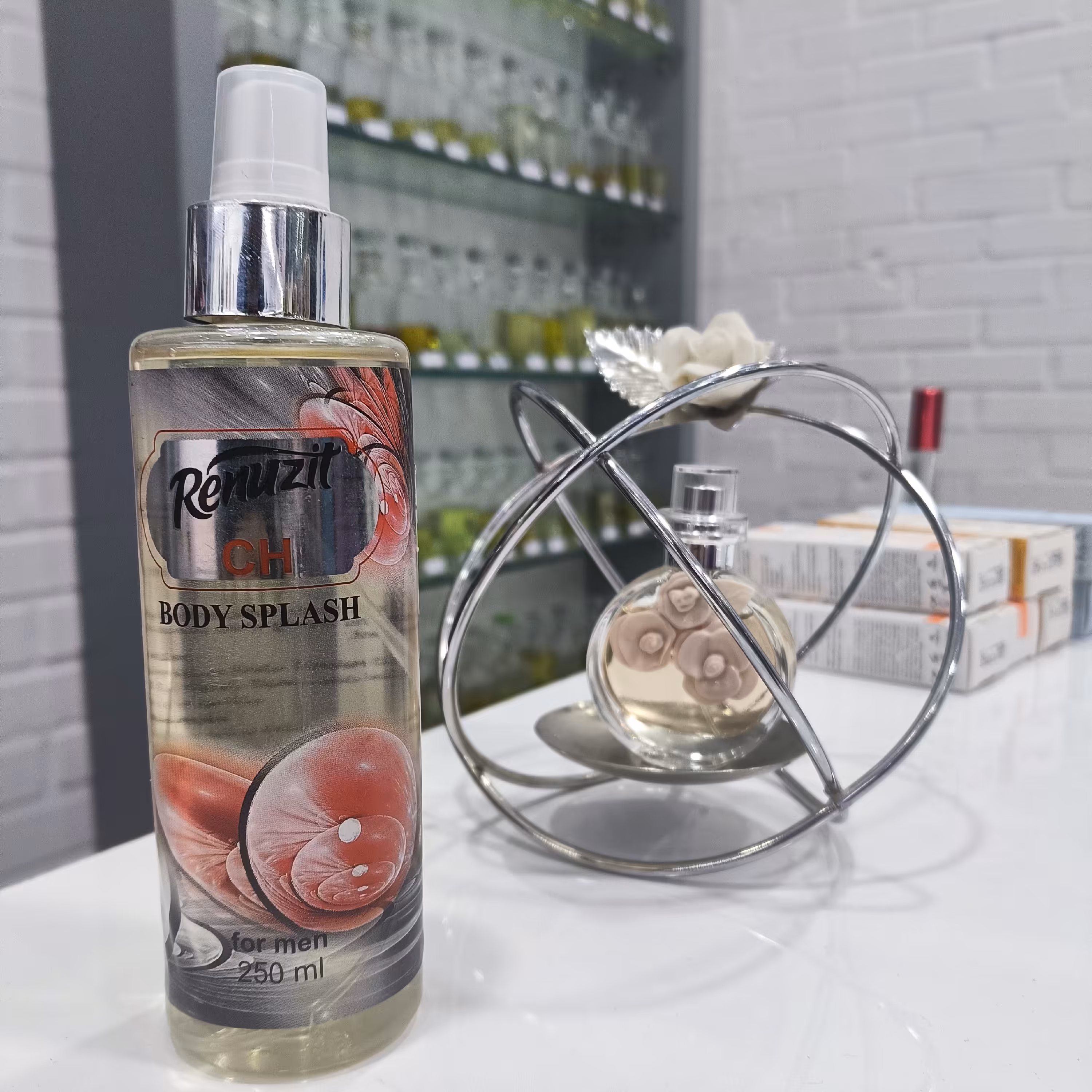 بادی اسپلش رینوزیت 250 میل رایحه سی اچ کارولینا هررا