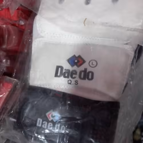 دستکش تکواندو