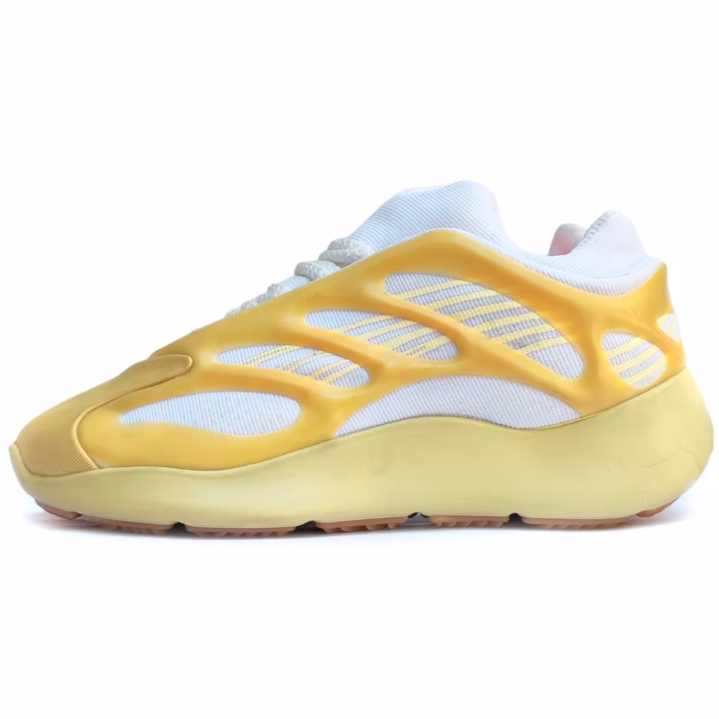 کتانی زنانه ادیدادس yeezy 700 (ارسال رایگان)