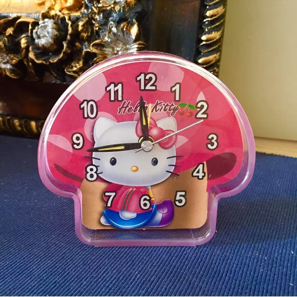ساعت هلوکیتی زنگ دار