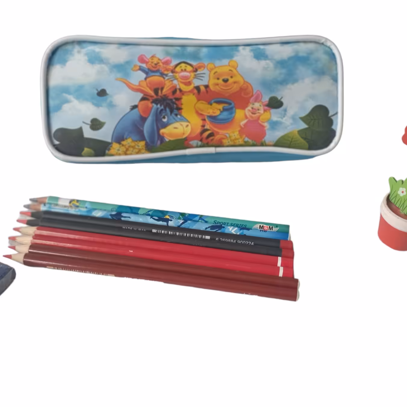 جامدادی پارچه ای در طرح های مختلف فانتزی پسرانه و دخترانه 