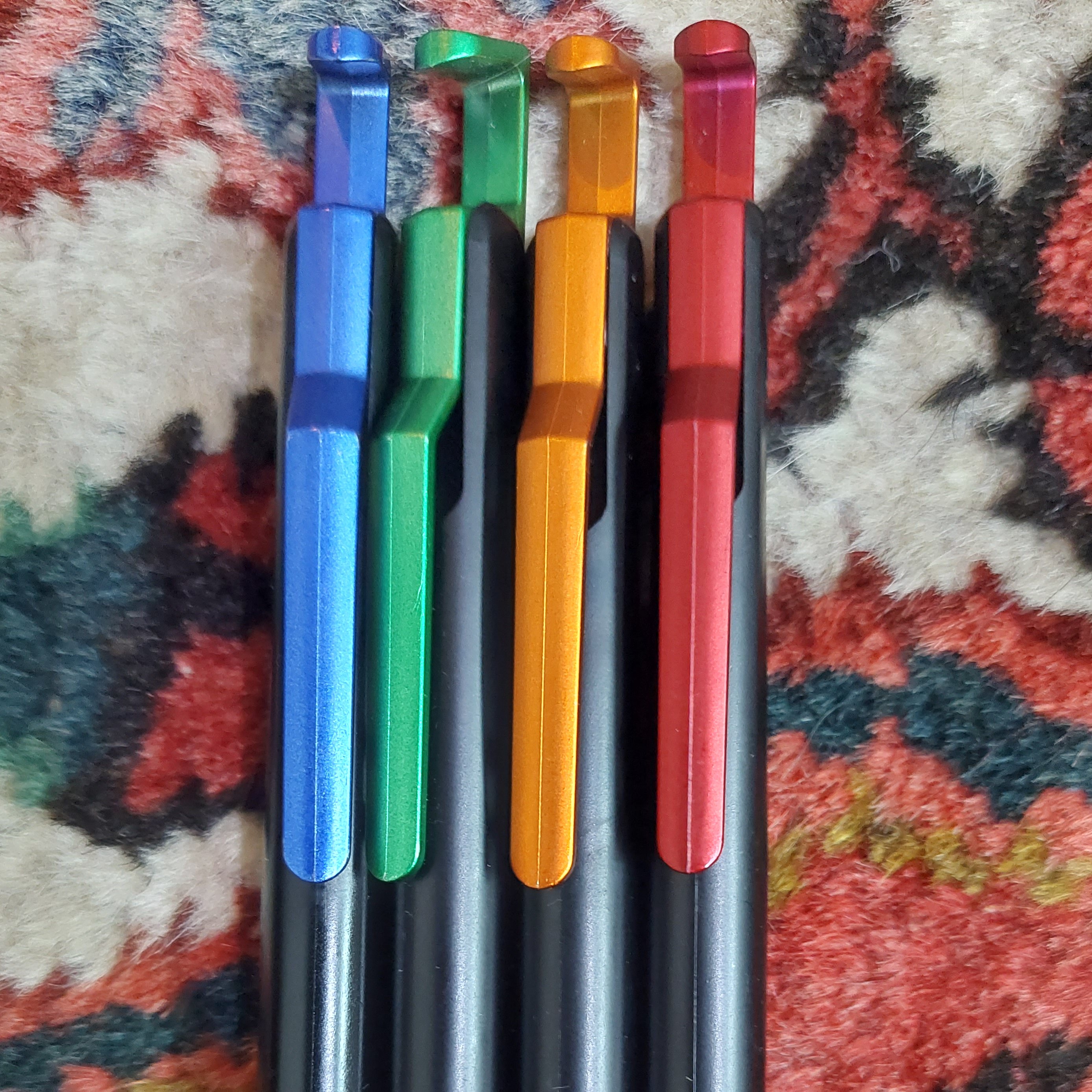 قلم لمسی چند کاره ویژه گوشی،تبلت و لب تاپ و بهترین کیفیت