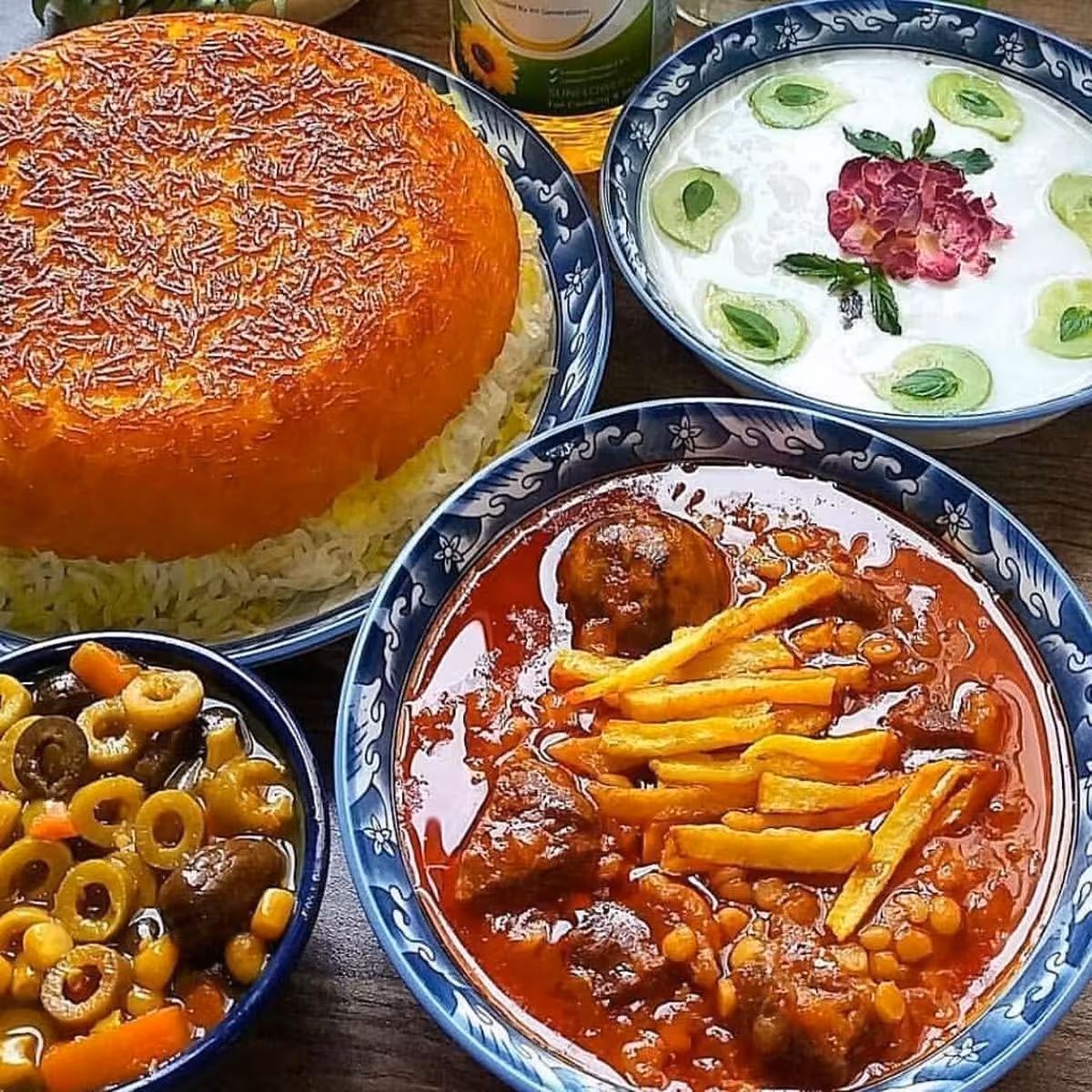 ادویه  ویژه خورشت  تازه آسیاب ممتاز   100  گرمی