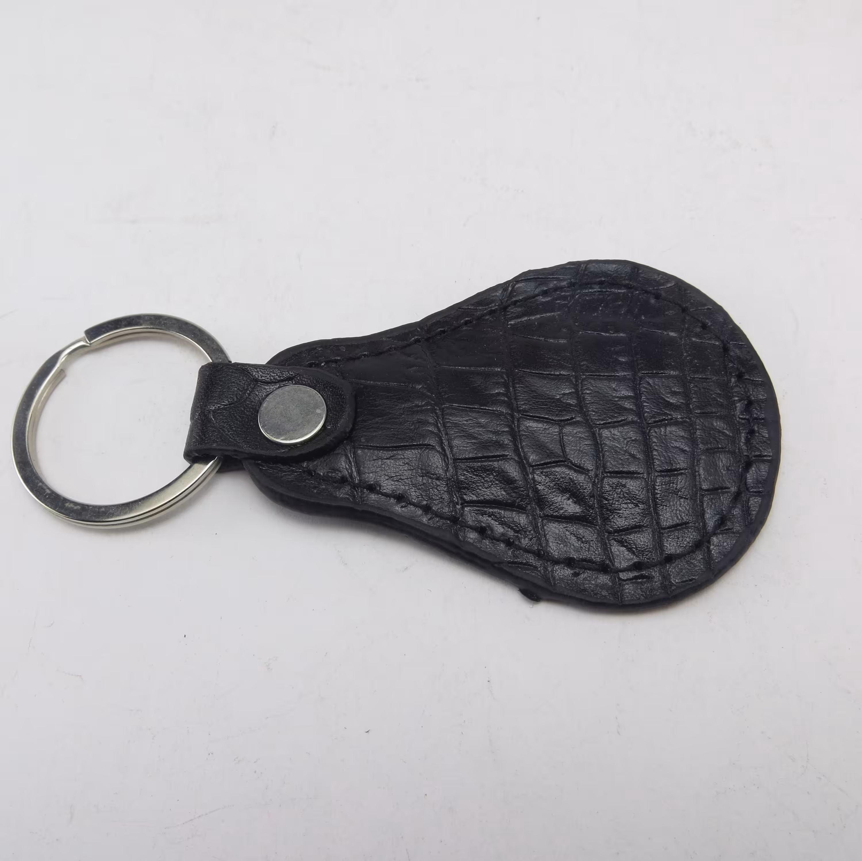 جاسویچی چرم کد 4