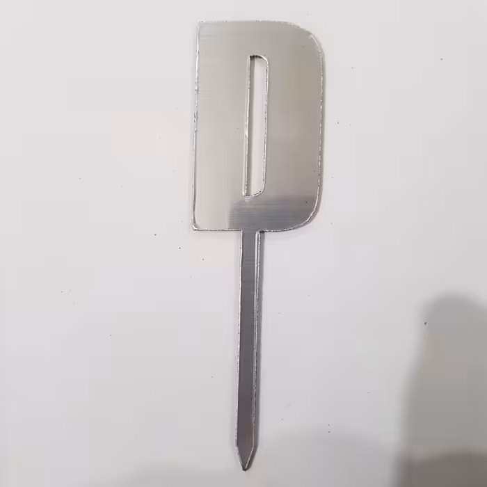 تاپر کیک تولد، مولتی استایل نقره ای، طرح حرف D، مدل 002