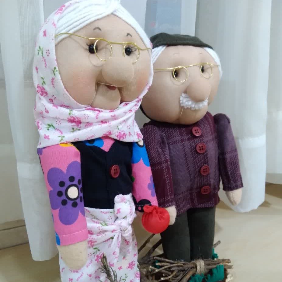 مادربزرگ و پدربزرگ اسوه