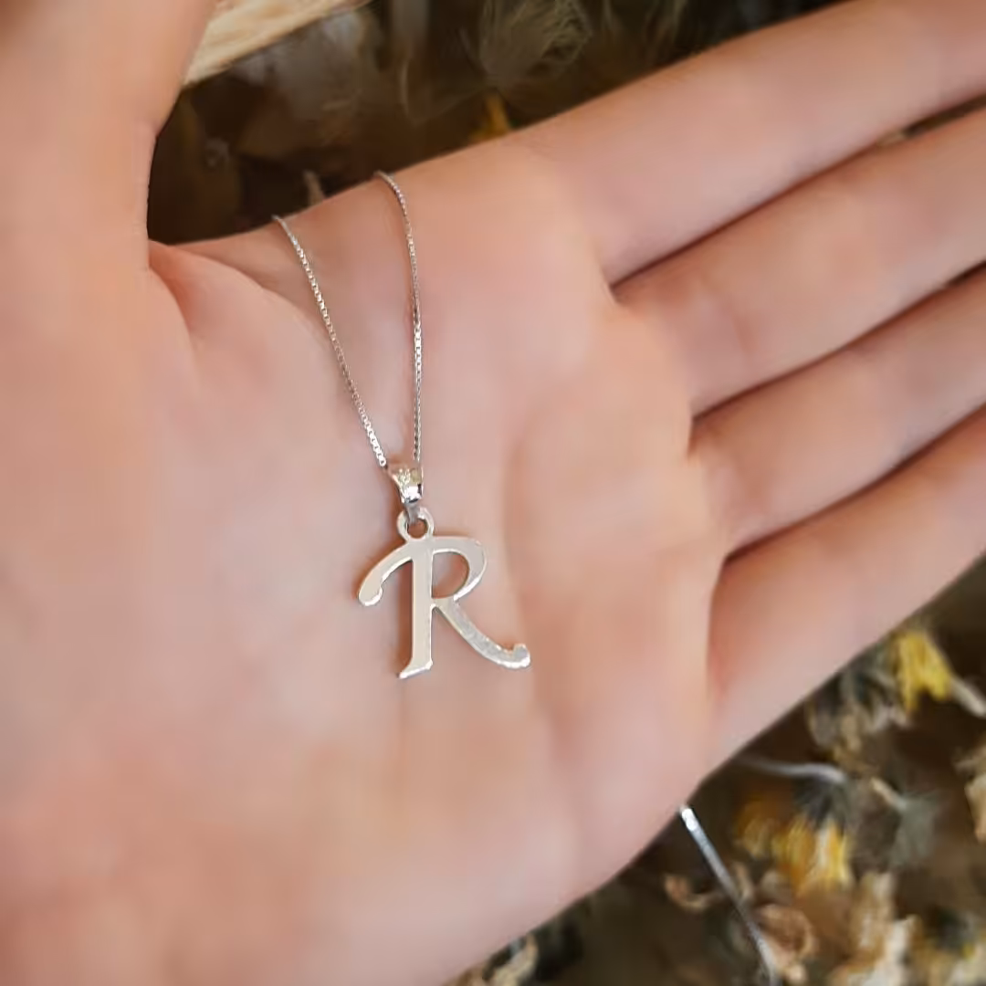گردنبند نقره حرف R