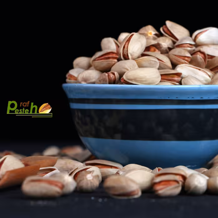 پسته اکبری 29 دانه خام بسته یک کیلویی