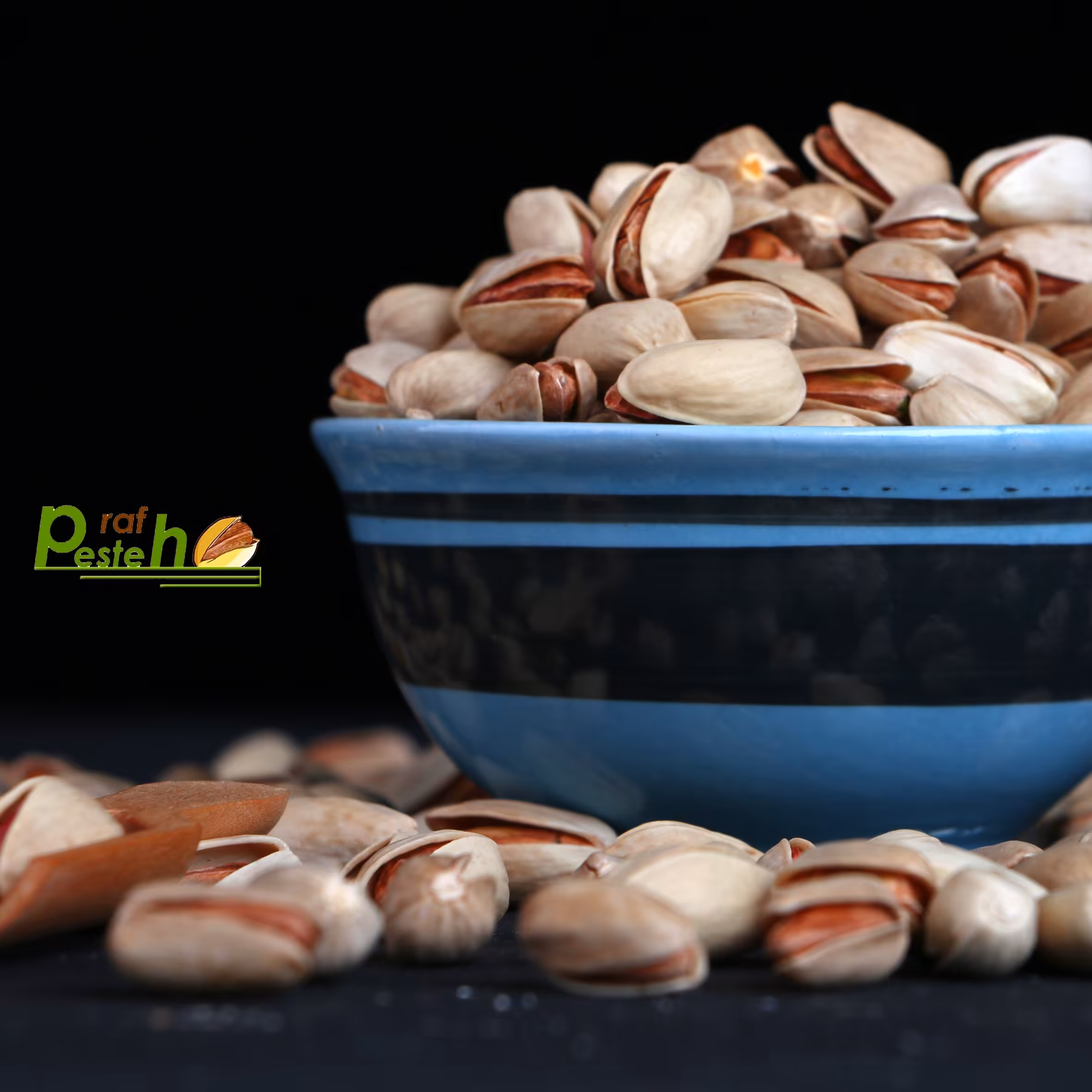 پسته اکبری 29 دانه خام بسته یک کیلویی