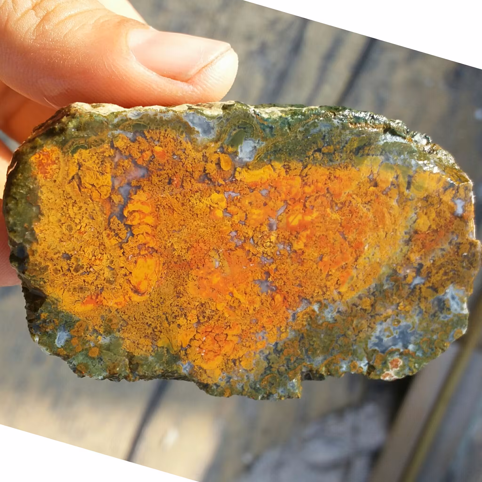 اسلایس سنگ راف عقیق منظره کویری بسیار دیدنی شاهکار خلقت کاملا طبیعی
با قابلیت ساخت چند نگین محشر
 کد 8689