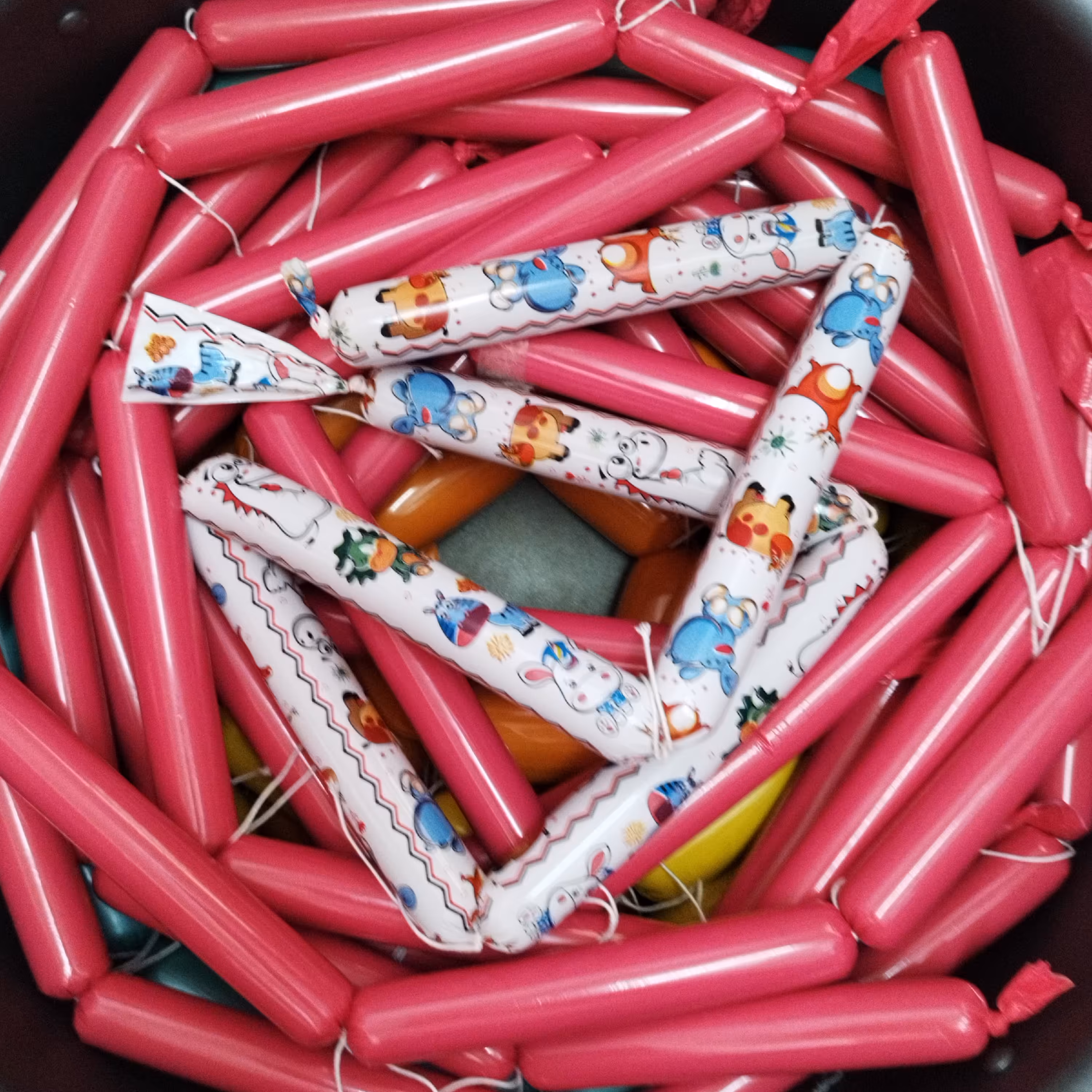 سوسیس آلمانی سالم و خانگی  نیم کیلویی