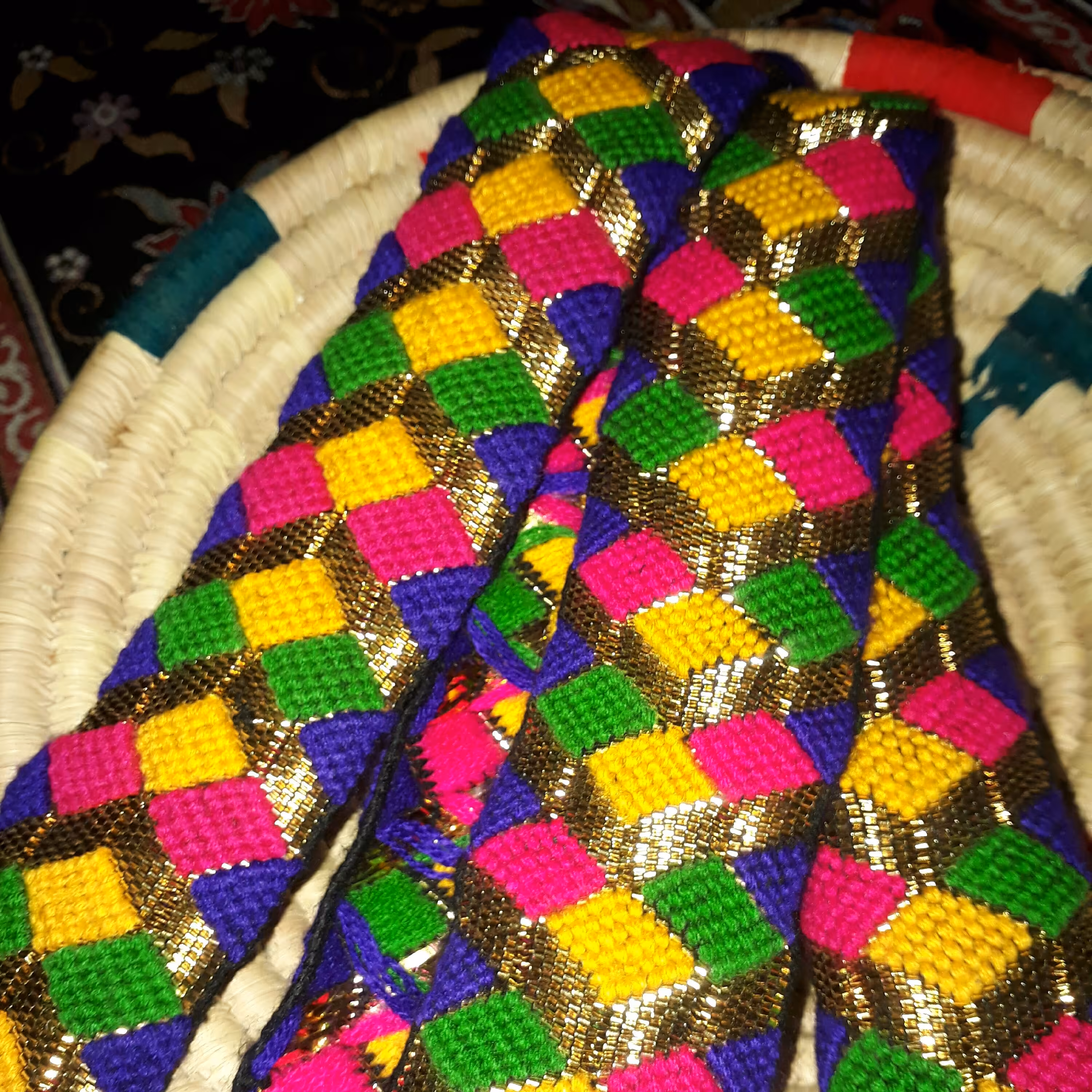 نوار...و یراق دست بافت