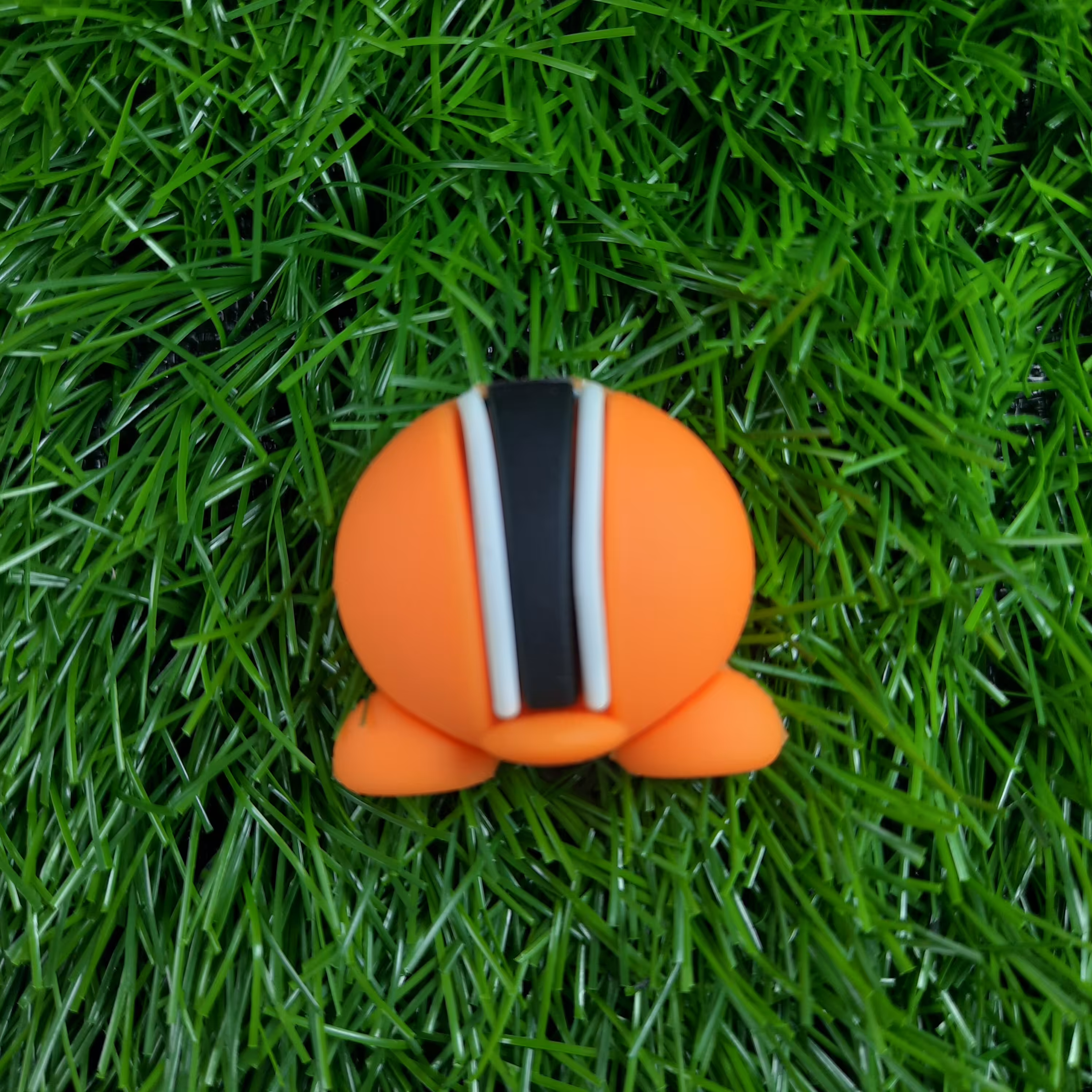 محافظ کابل شارژ سیلیکونی عروسکی نارنجی