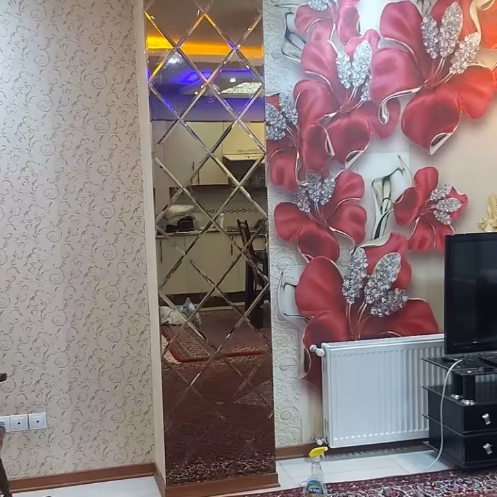 آینه دکوراتیو رنگ برنز(طرح لوزی)هزینه ارسال پس کرایه است