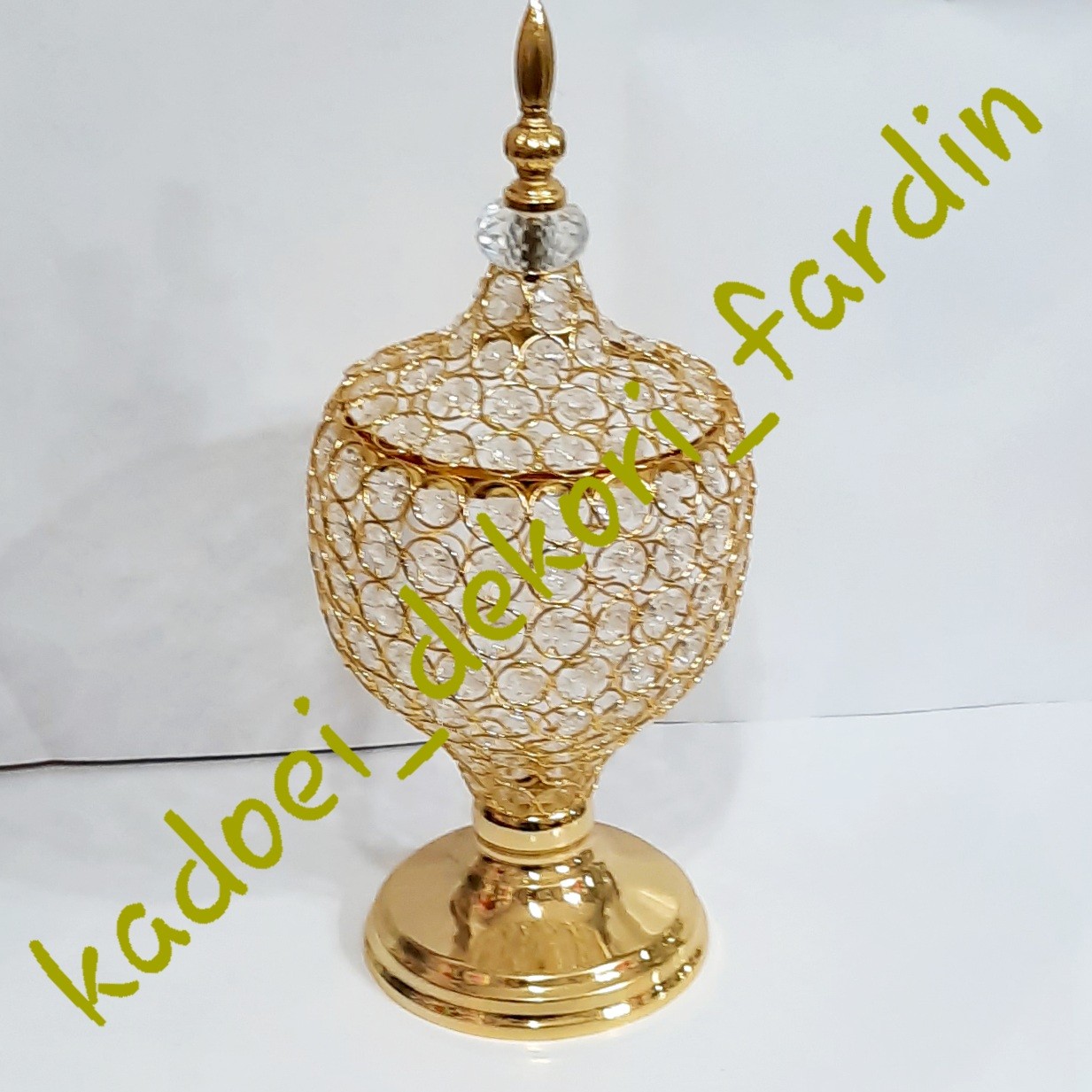 شکلات خوری پایه دار نگینی