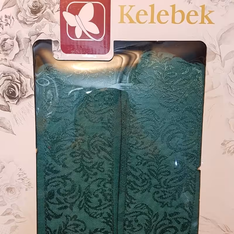 حوله تنپوش سبز دارای 12 رنگ سایز 125 