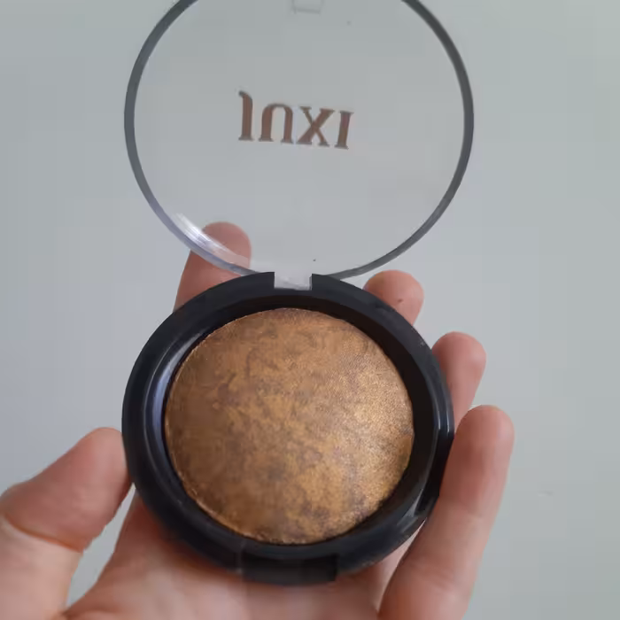 هایلایتر رژگونه ابرو بادی طلایی ژاکسی 