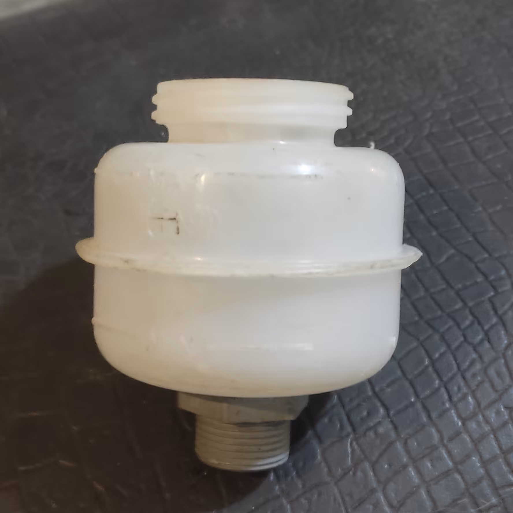 مخزن پمپ روغن کلاچ پیکان تک مداره قدیم بدون درب