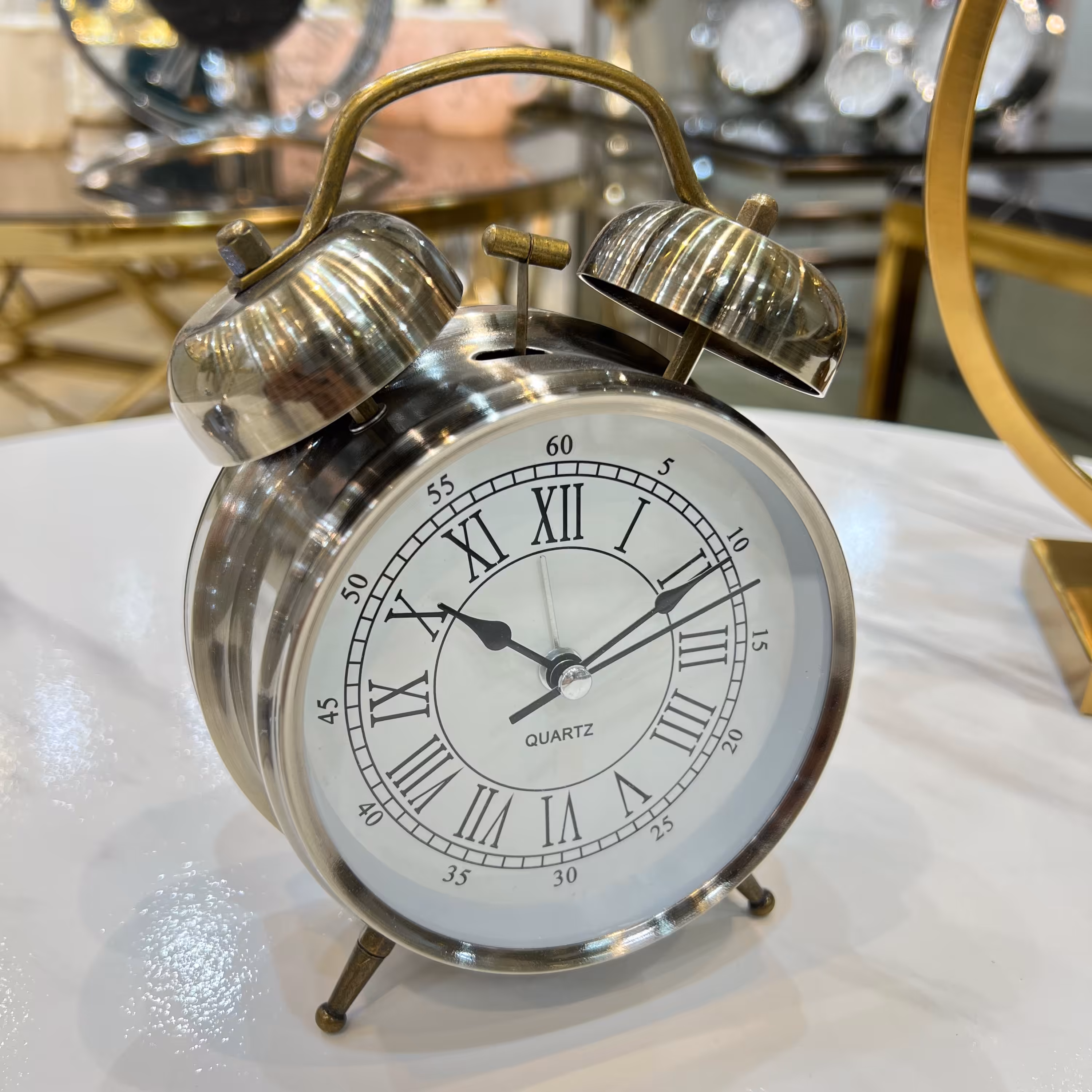 ساعت رومیزی فلزی کوارتز سایز متوسط برنز کد 757 