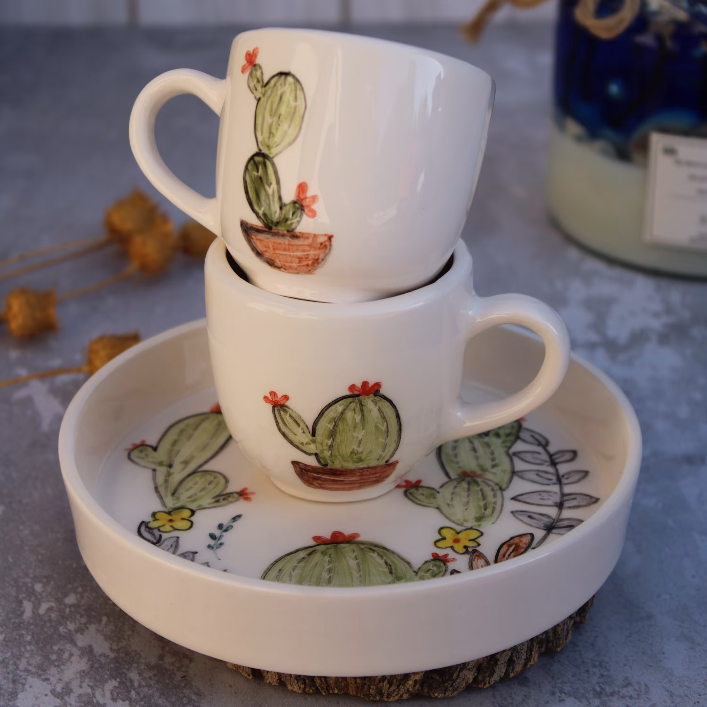 ست کاکتوس  فنجون قهوه خوری دو نفره همراه با زیر فنجونی 