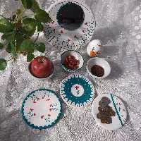 هفت سین 7تیکه 1402  دارای سه کاسه و سه بشقاب و آینه 